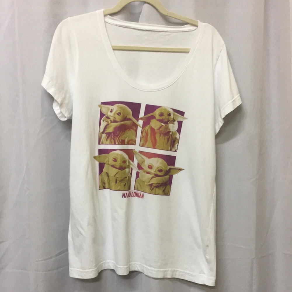 Mandalorian Scoopneck Tee/ Lg-